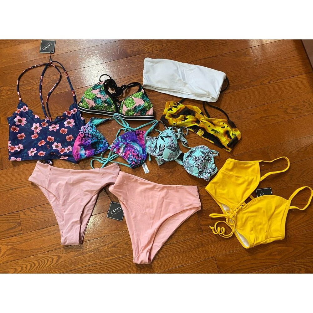 Mixed Lot of 9 Women’s Small Swimwear Tops and Bottoms